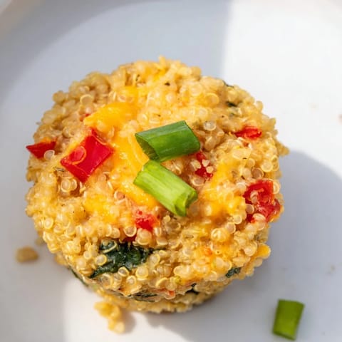 Baked Cheddar Quinoa Bites